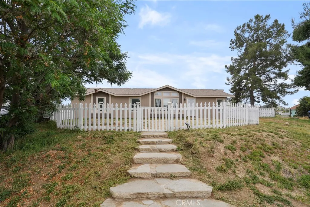 31082 Murphy Lane, Menifee, California 92584 home-pic-4